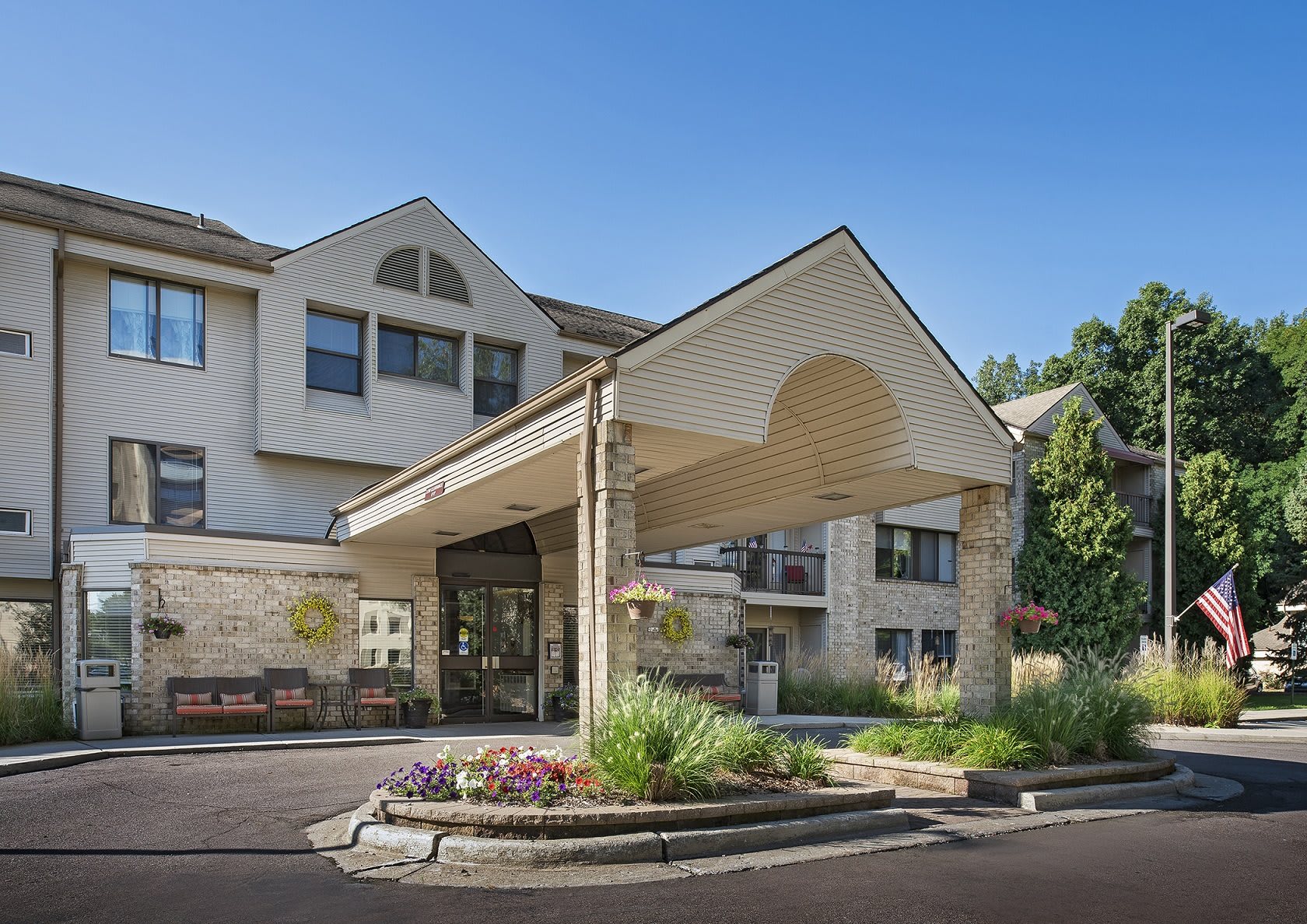 American House Carpenter Senior Living community photo 1