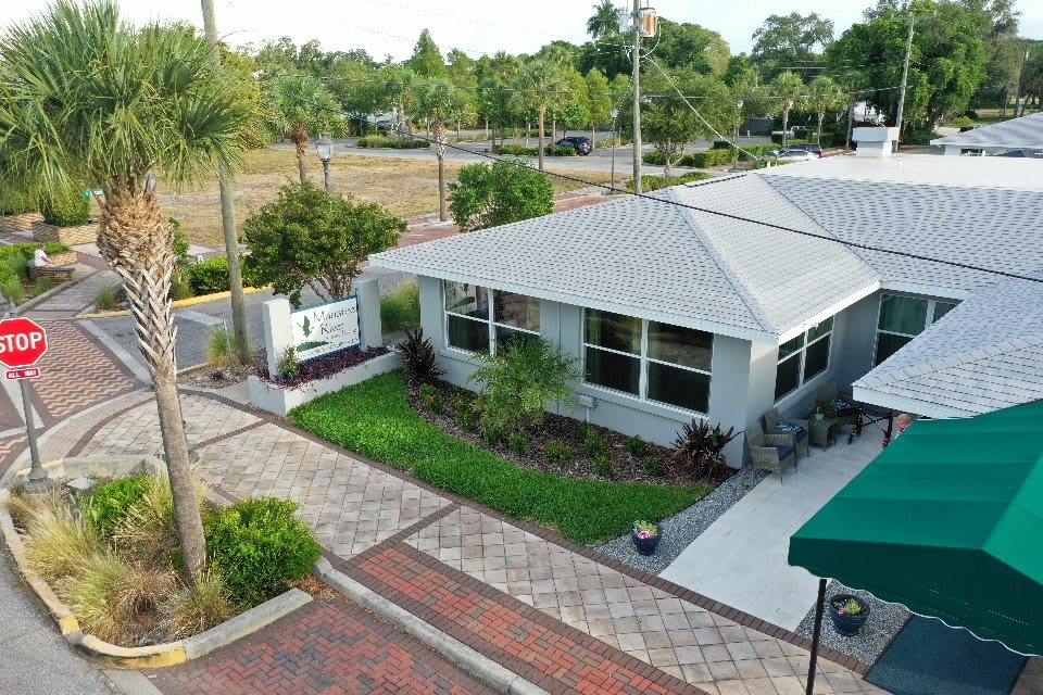 Manatee River Assisted Living community photo 1