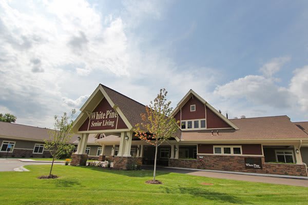 White Pine Advanced Assisted Living and Memory Care of Mendota Heights community photo 1