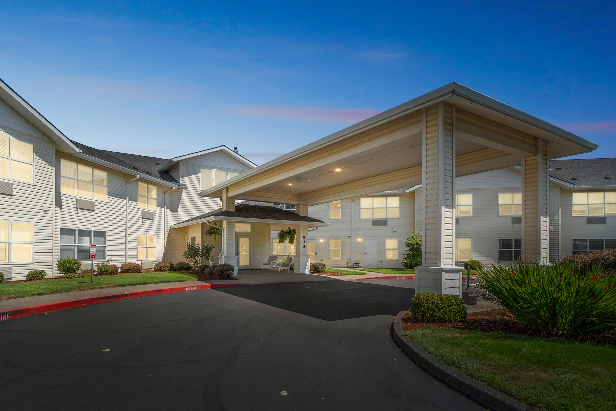 Pheasant Pointe by Cogir community photo 1