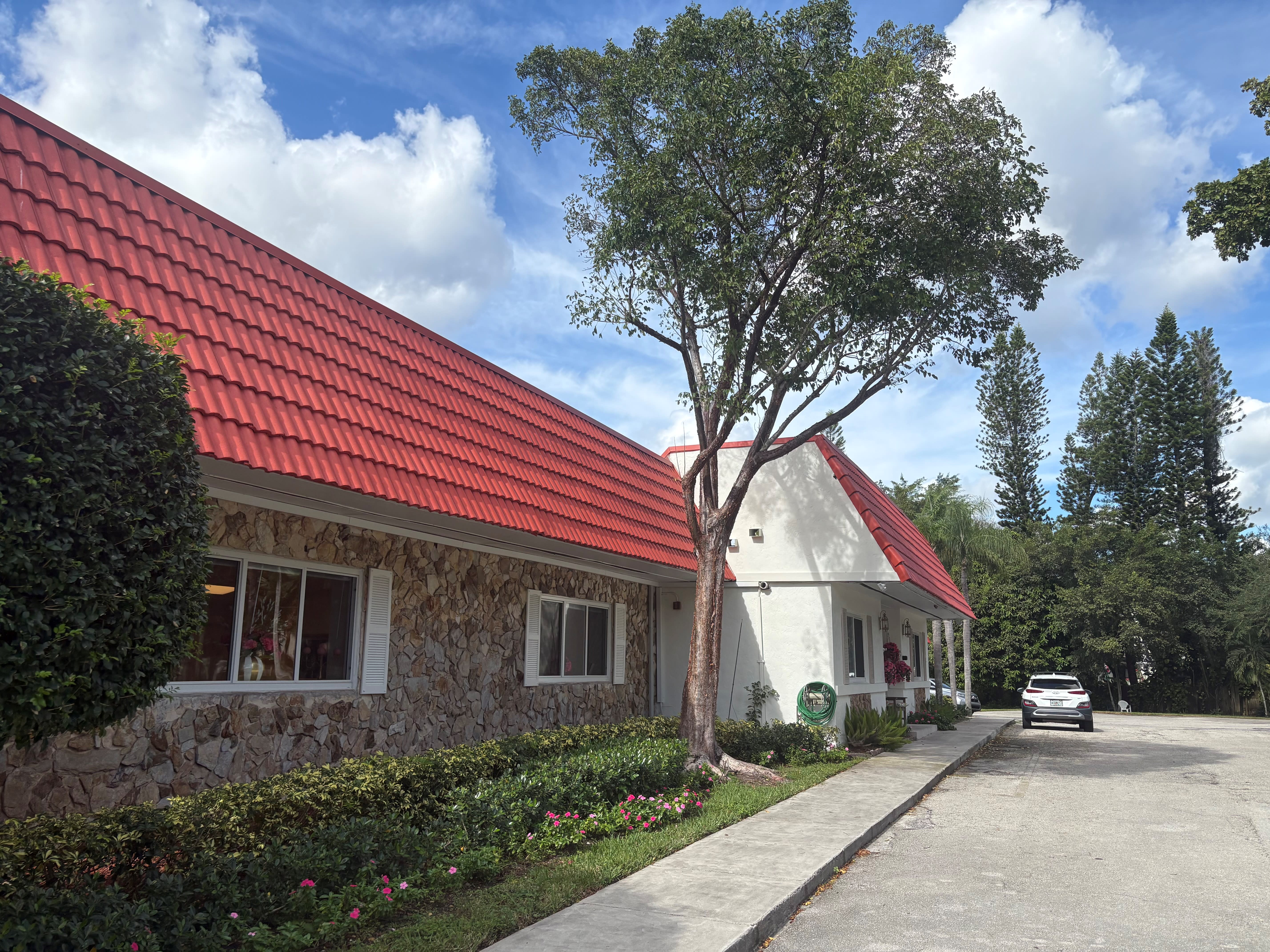 Victoria Villa community photo 1