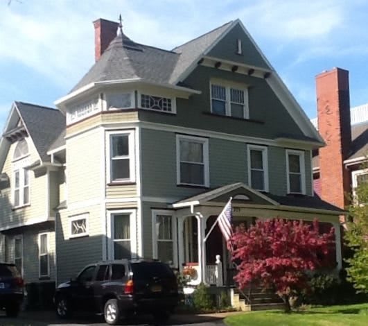Linden House community photo 1