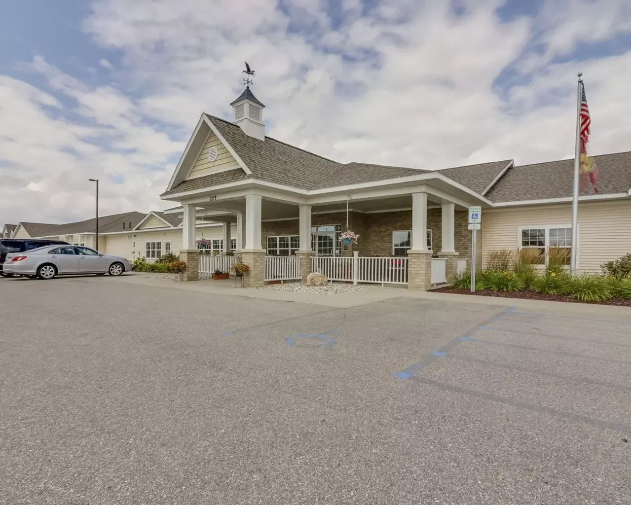 Crestwood Village Assisted Living and Memory Care community photo 1