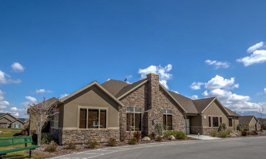 Bridlewood Villas community photo 1