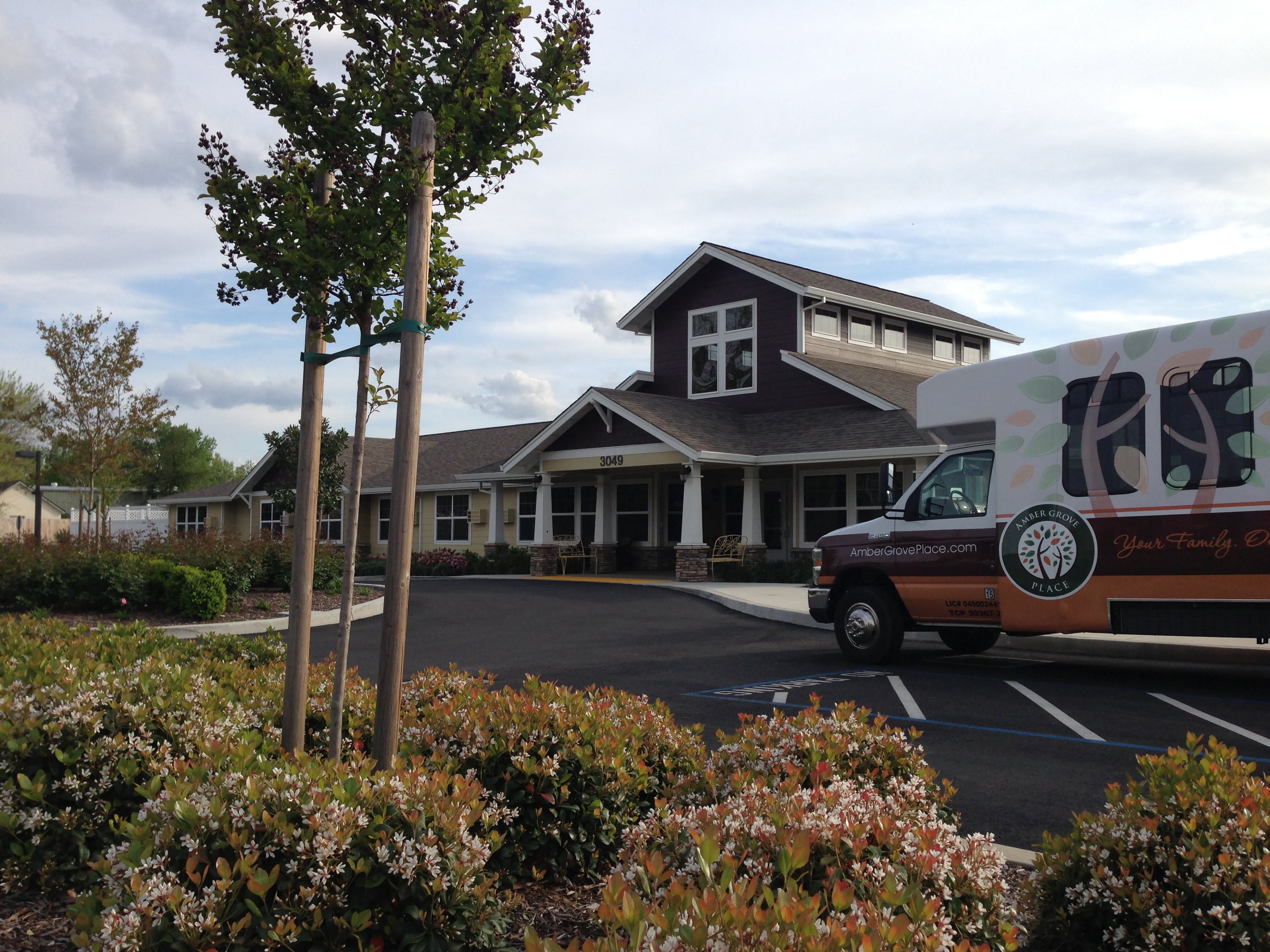 Amber Grove Place community photo 1