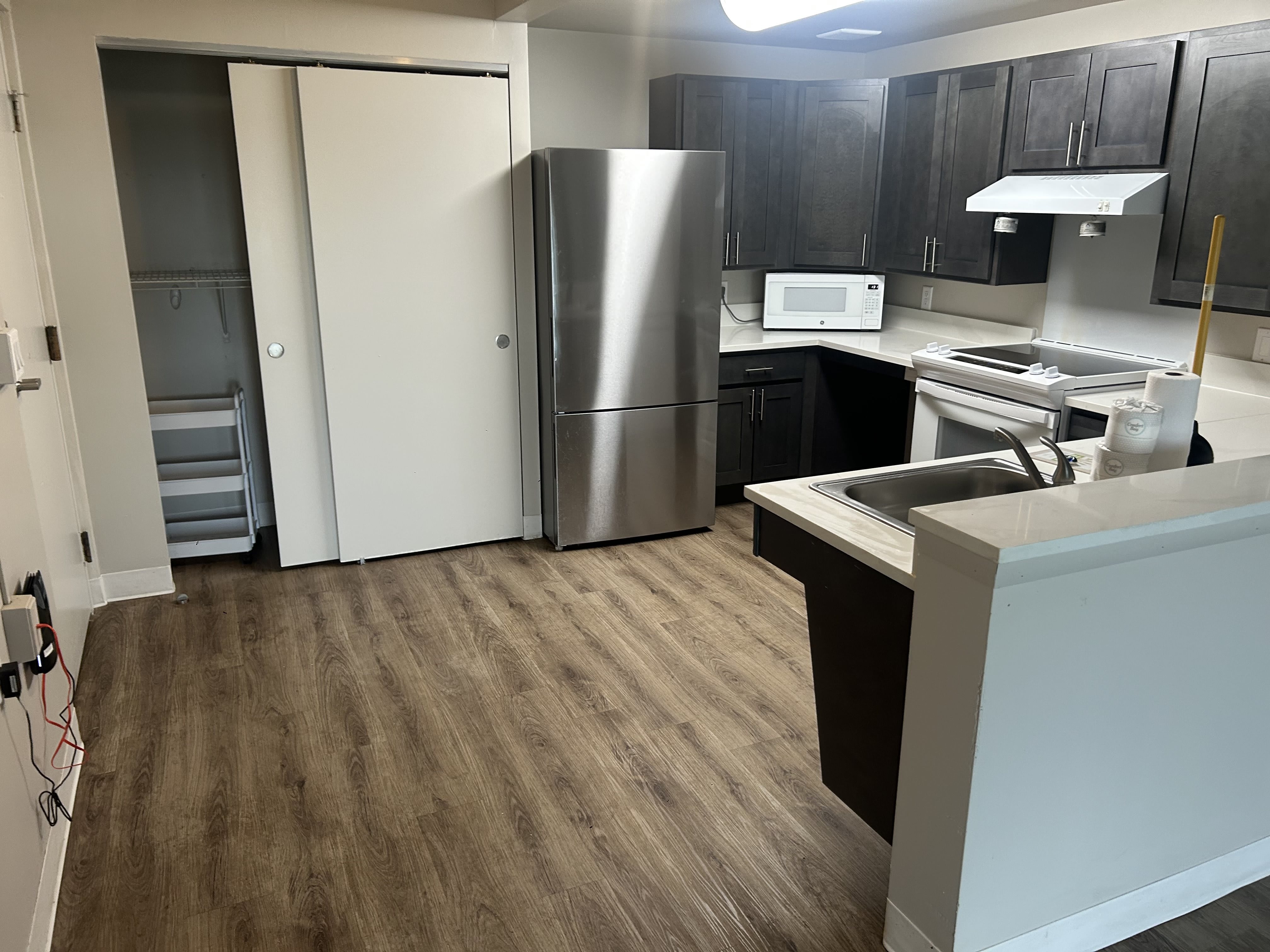Alpha Towers community photo 1