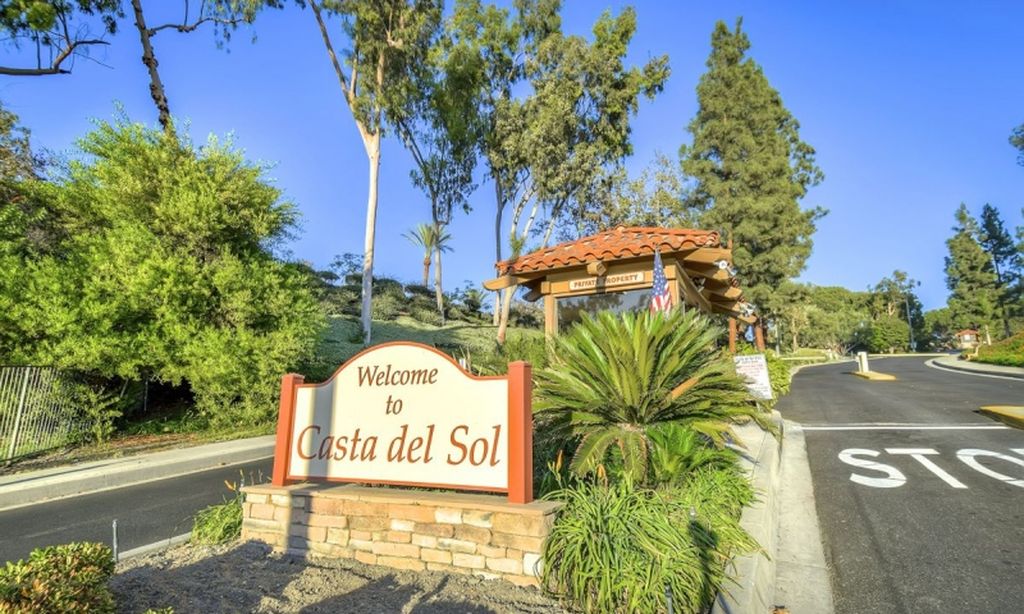 Casta del Sol community photo 1