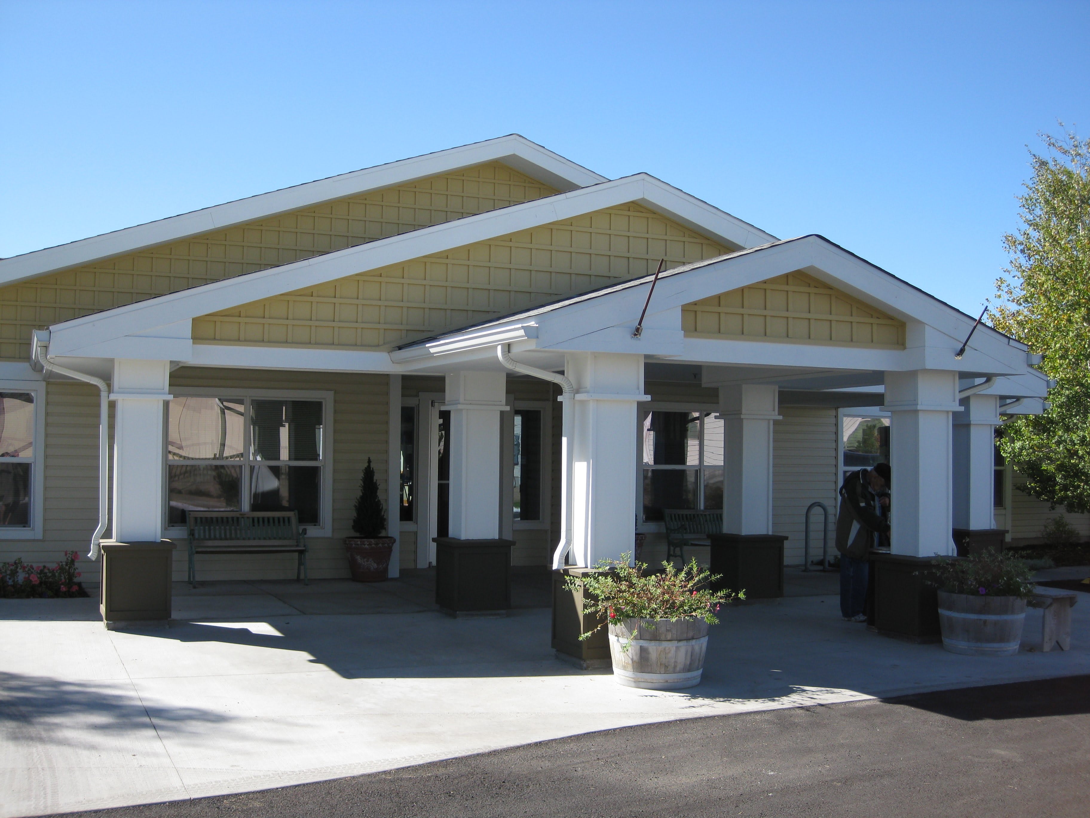 Prairie House Assisted Living and Memory Care community photo 1