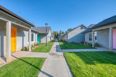 The Villages at Willow community photo 1