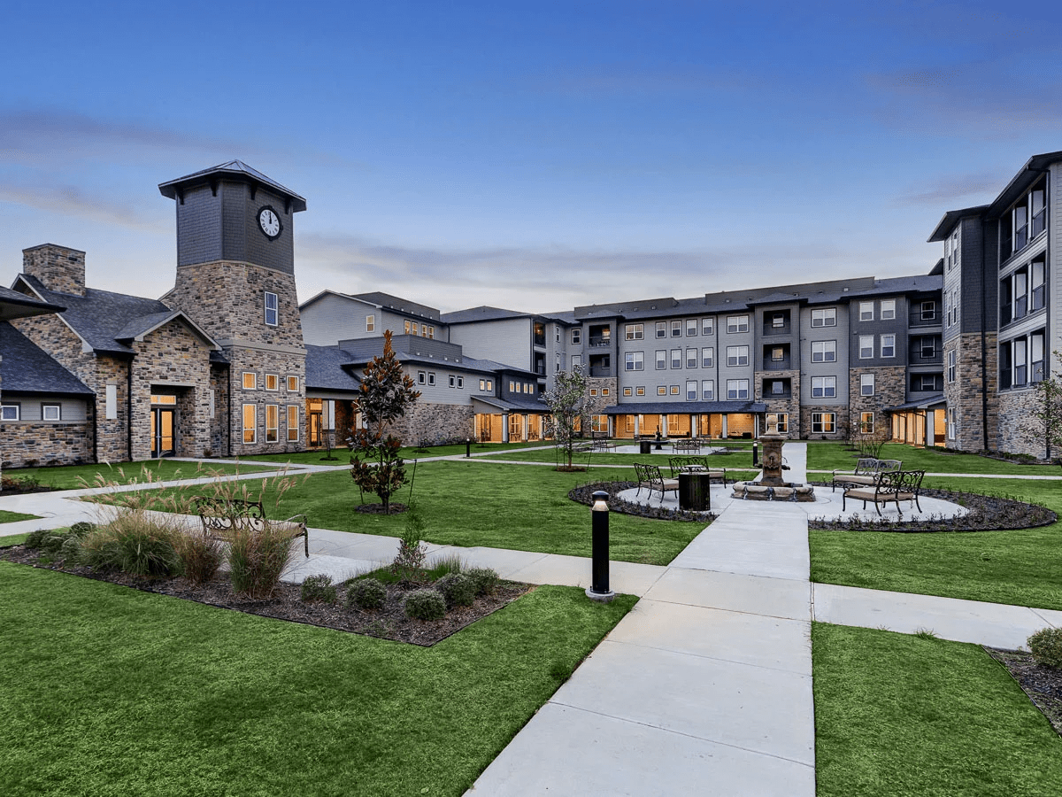 Pinnacle Groves community photo 1