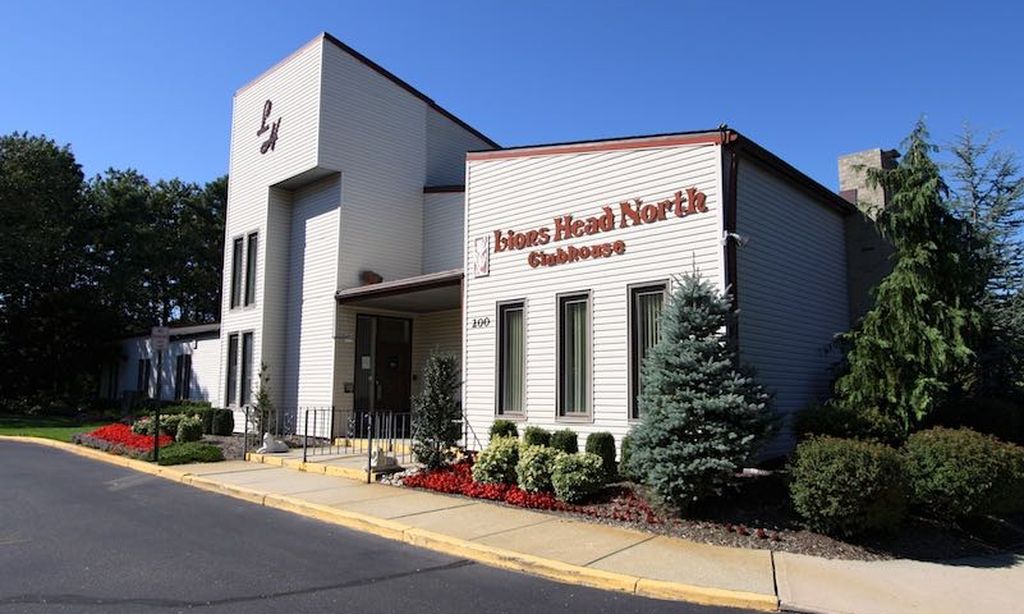 Lions Head North community photo 1