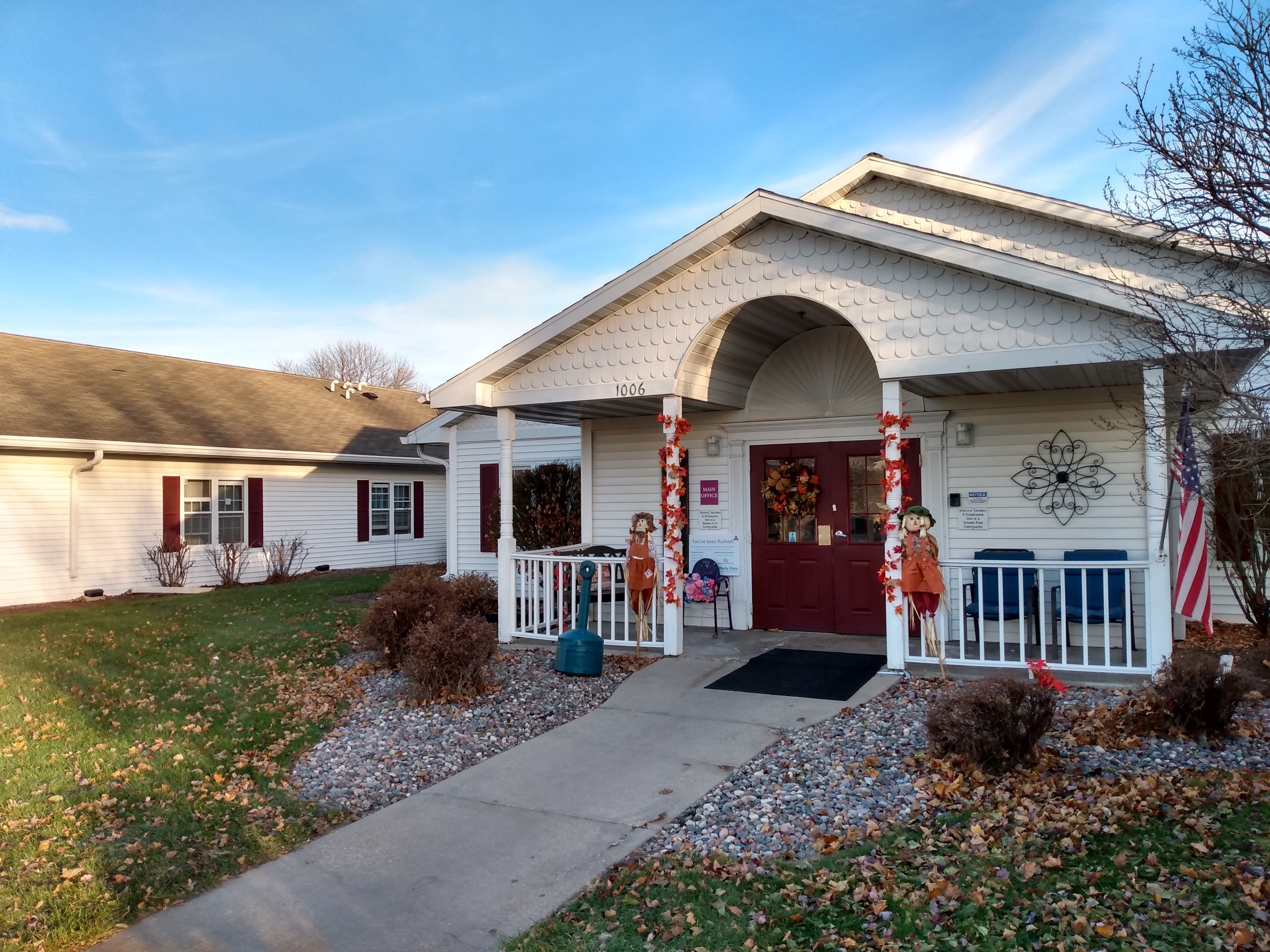 Marla Vista Assisted Living and Memory Care community photo 1
