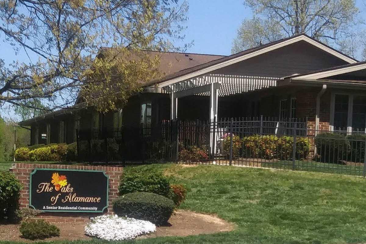 The Oaks of Alamance community photo 1