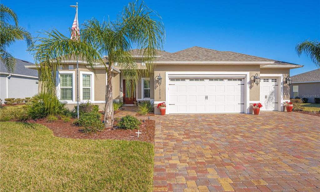 Lakeside Landings community photo 1