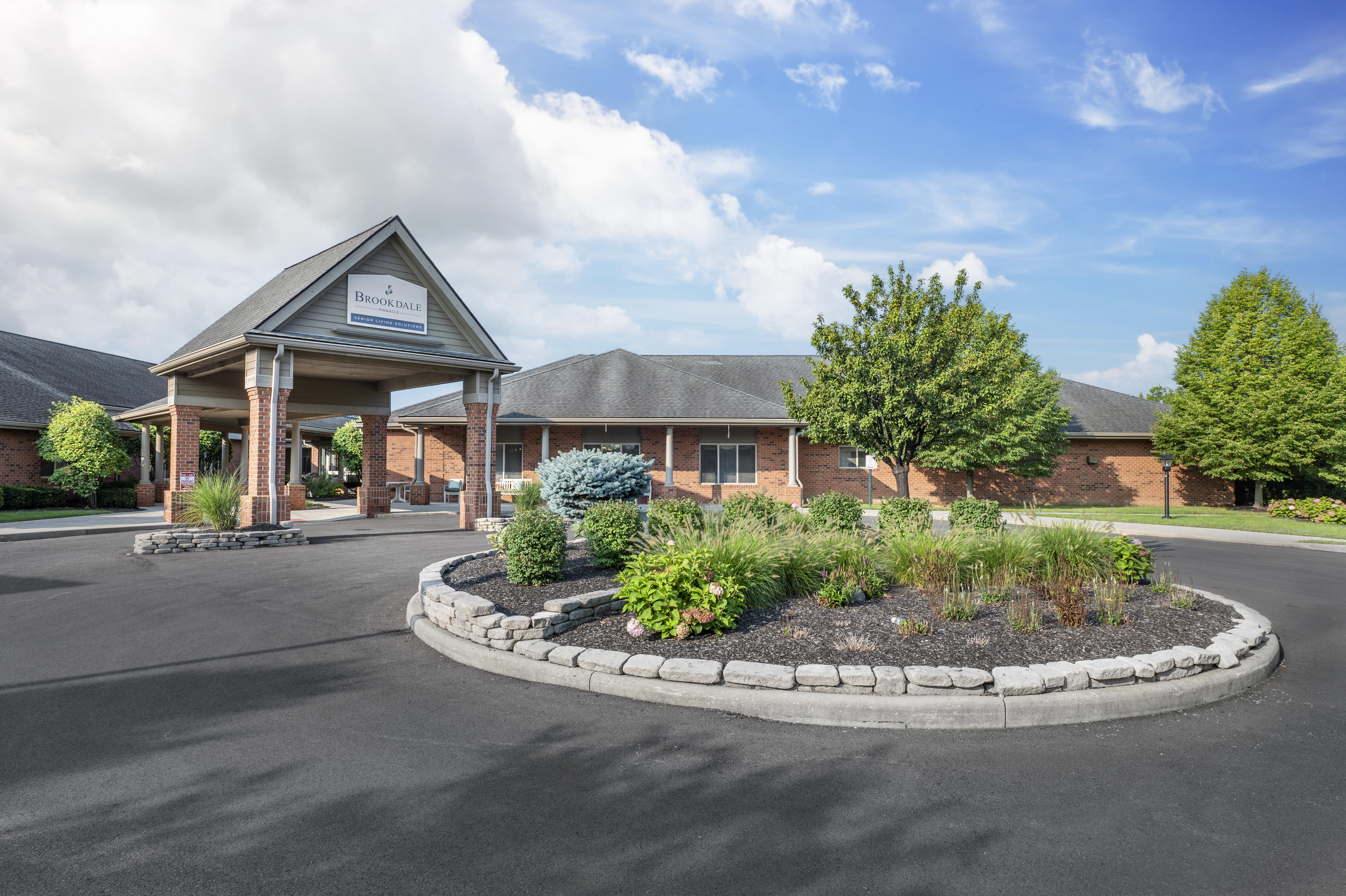 Brookdale Pinnacle (Offering HealthPlus) community photo 1