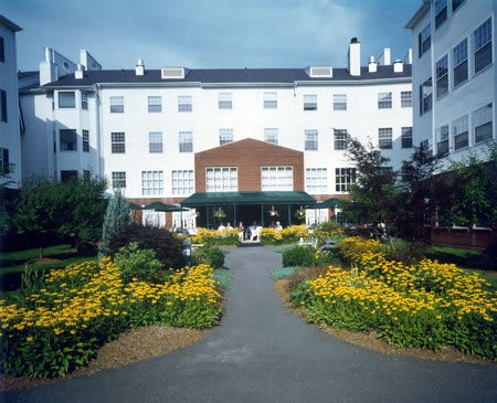 Arbors of Hop Brook community photo 3