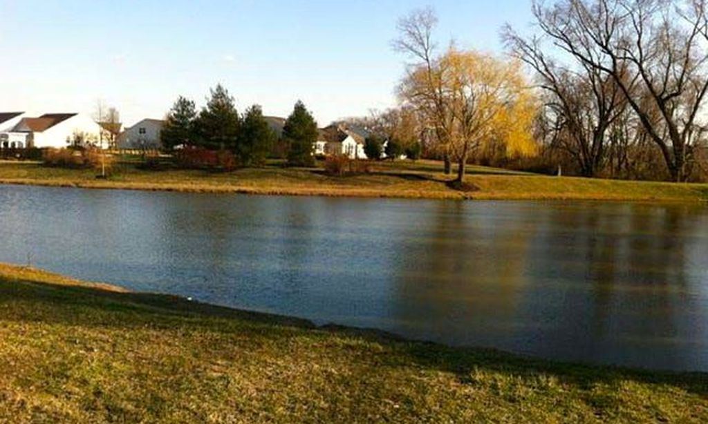 Fernbrooke community photo 1