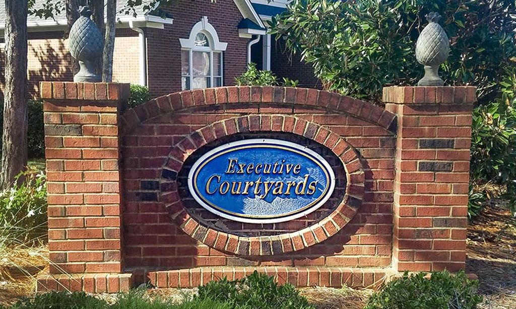 Executive Courtyards at Lake Carolina community photo 1