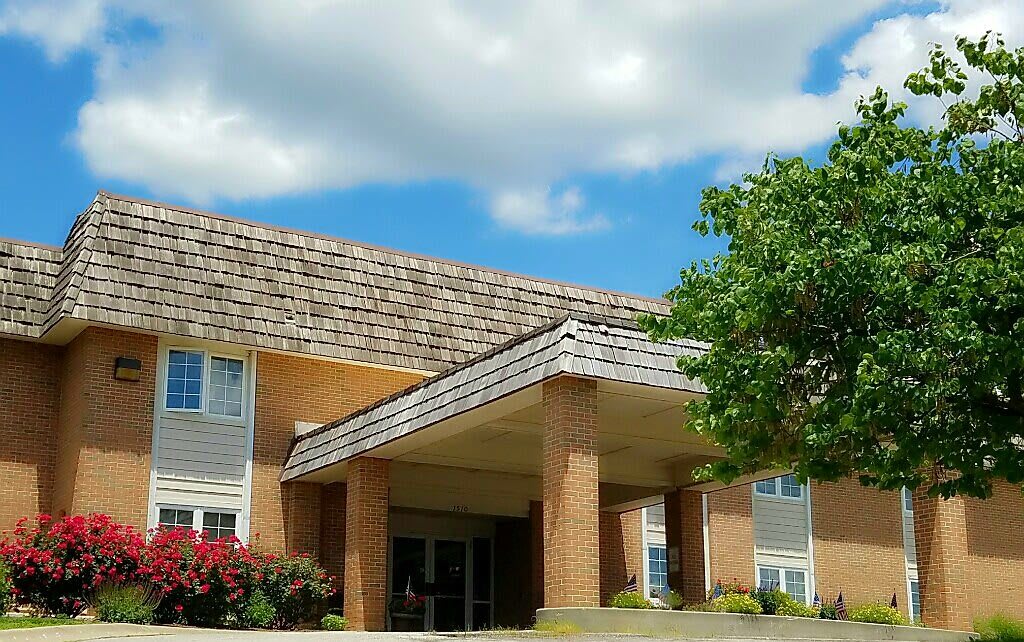 Arbor Court Retirement Community at Alvamar community photo 1