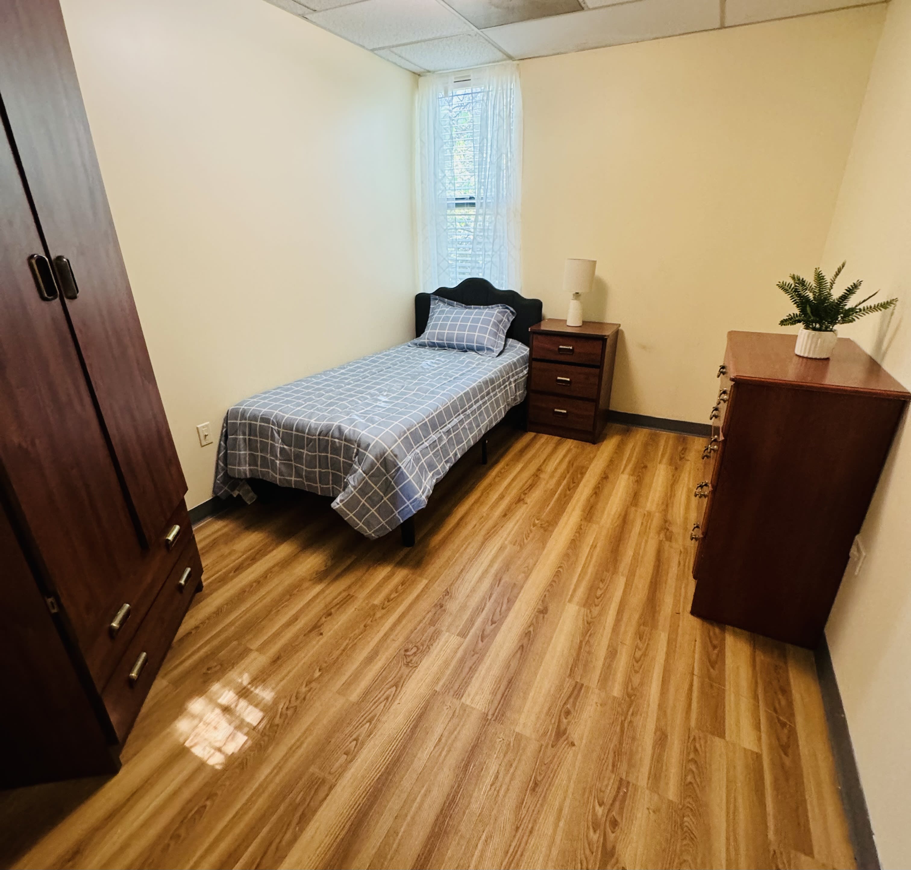 Reward Senior Care of Turtle Creek community photo 3