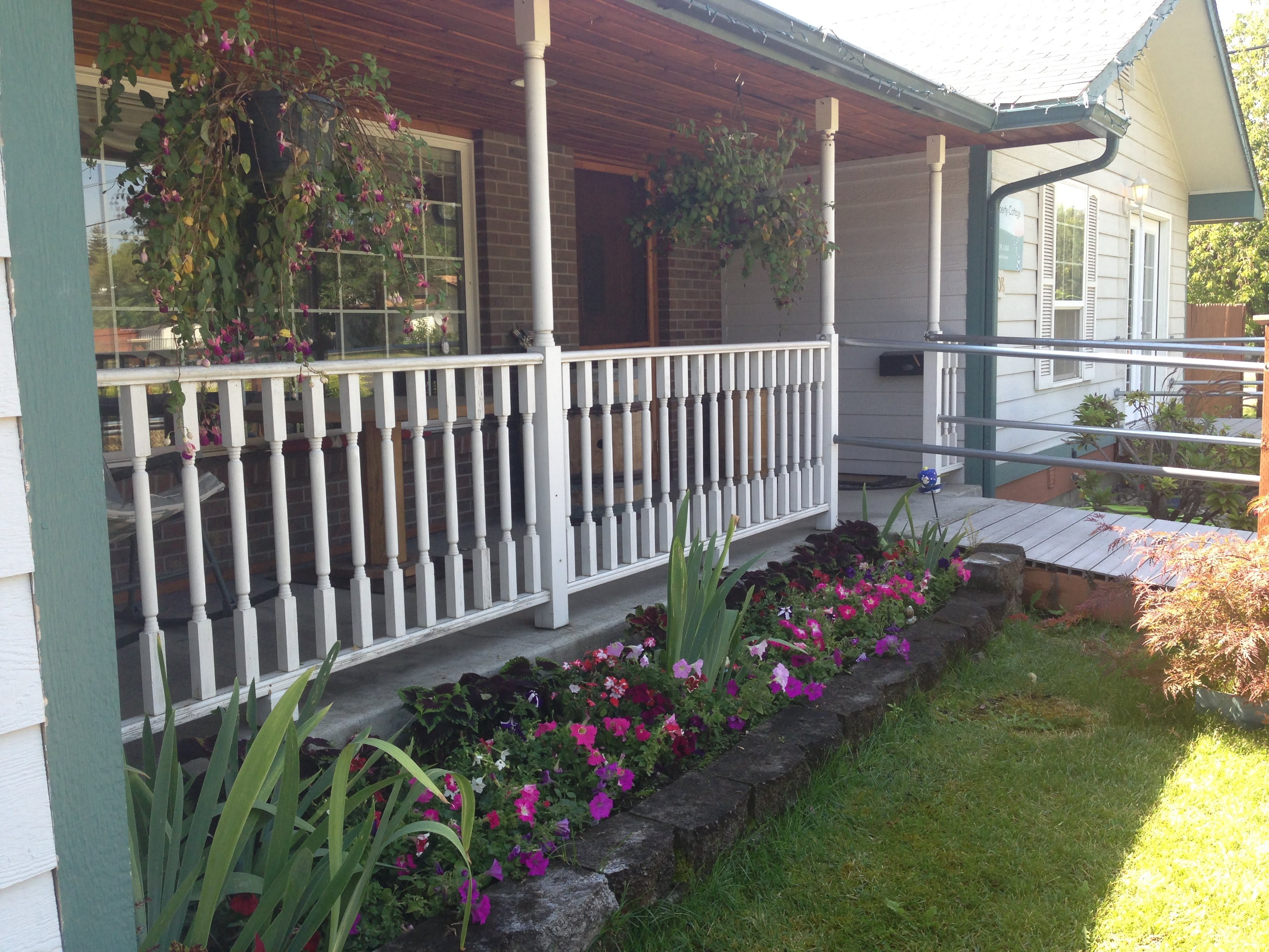 Liberty Cottage community photo 1