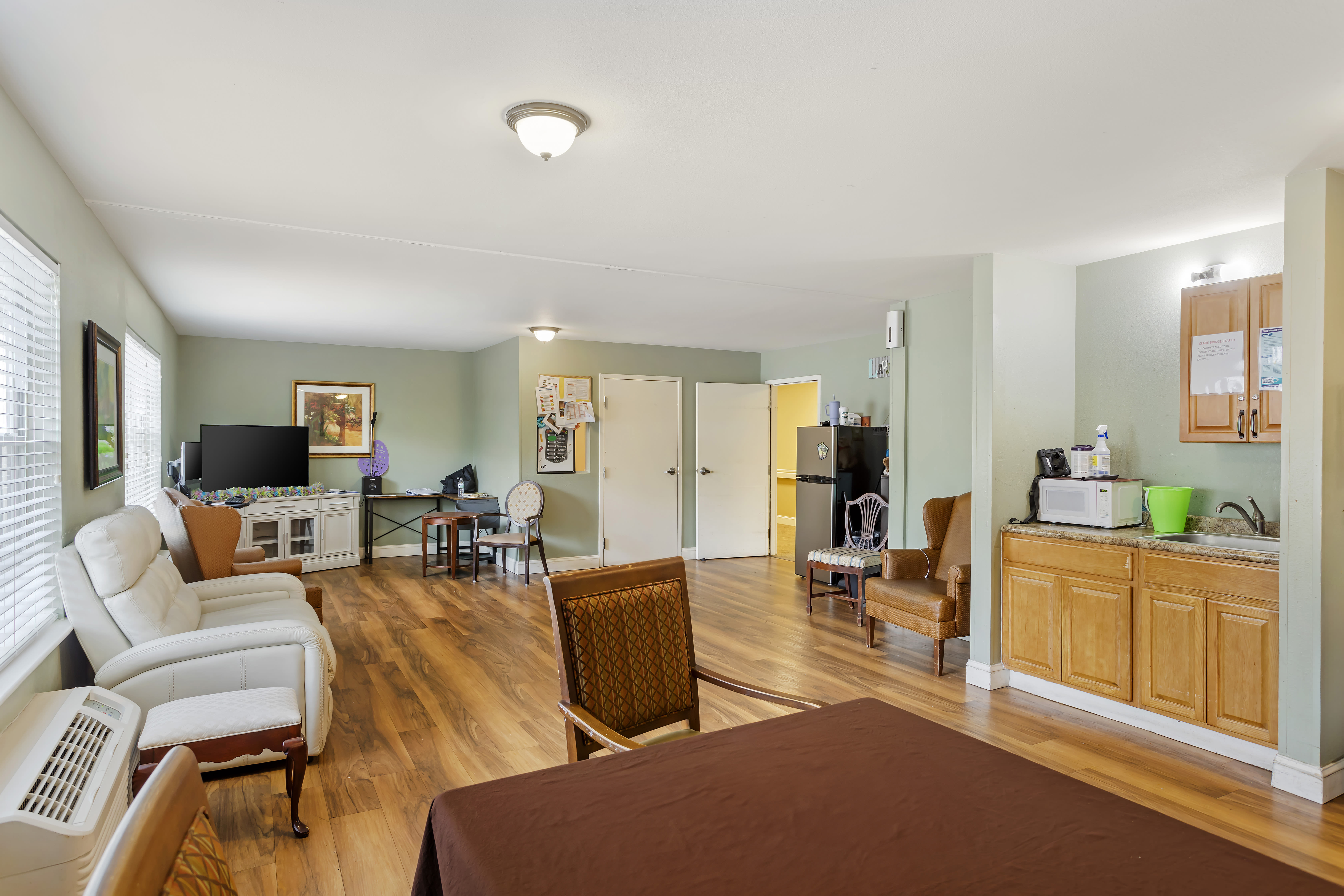 Brookdale Southpoint community photo 1