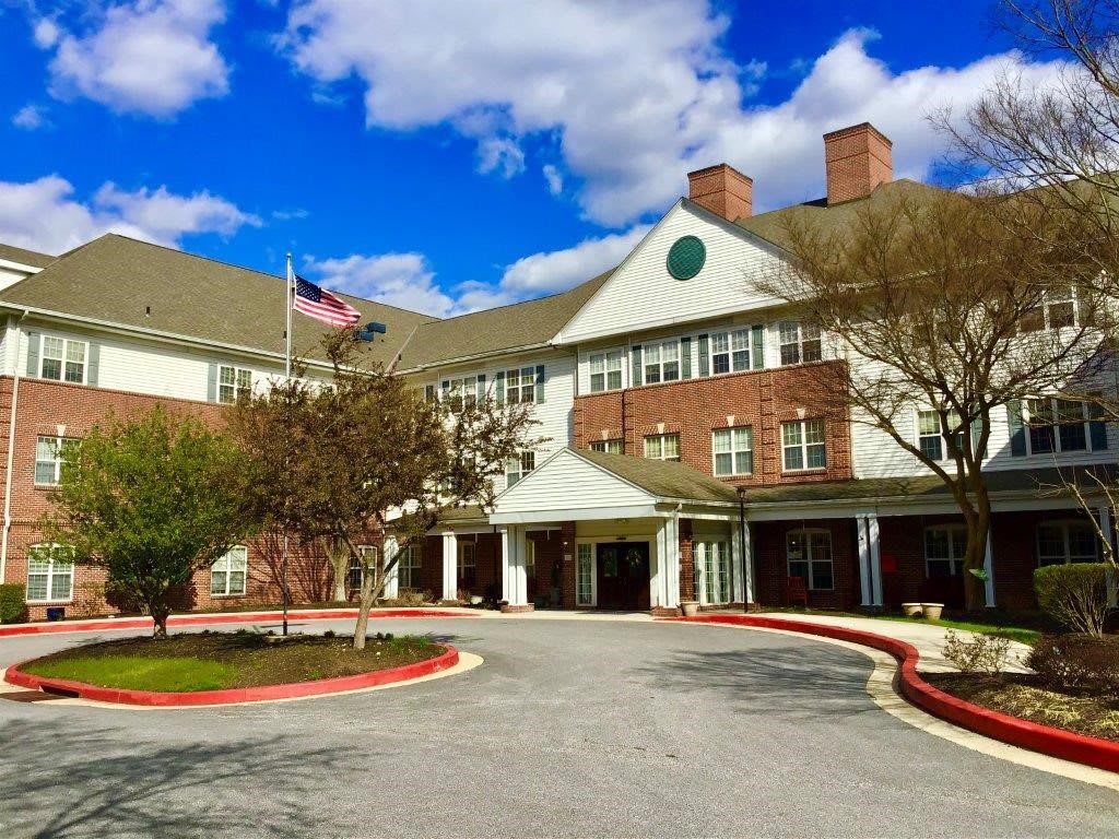 Charter Senior Living Towson community photo 1