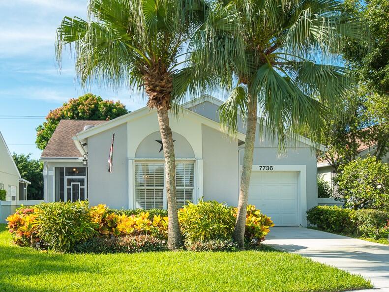 Pine Ridge At Delray Beach community photo 1