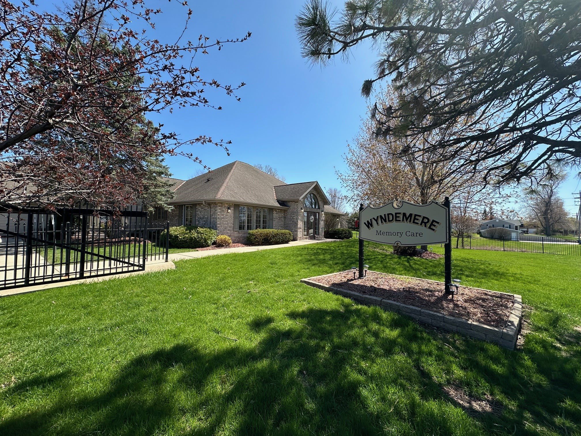 Wyndemere Assisted Living community photo 1