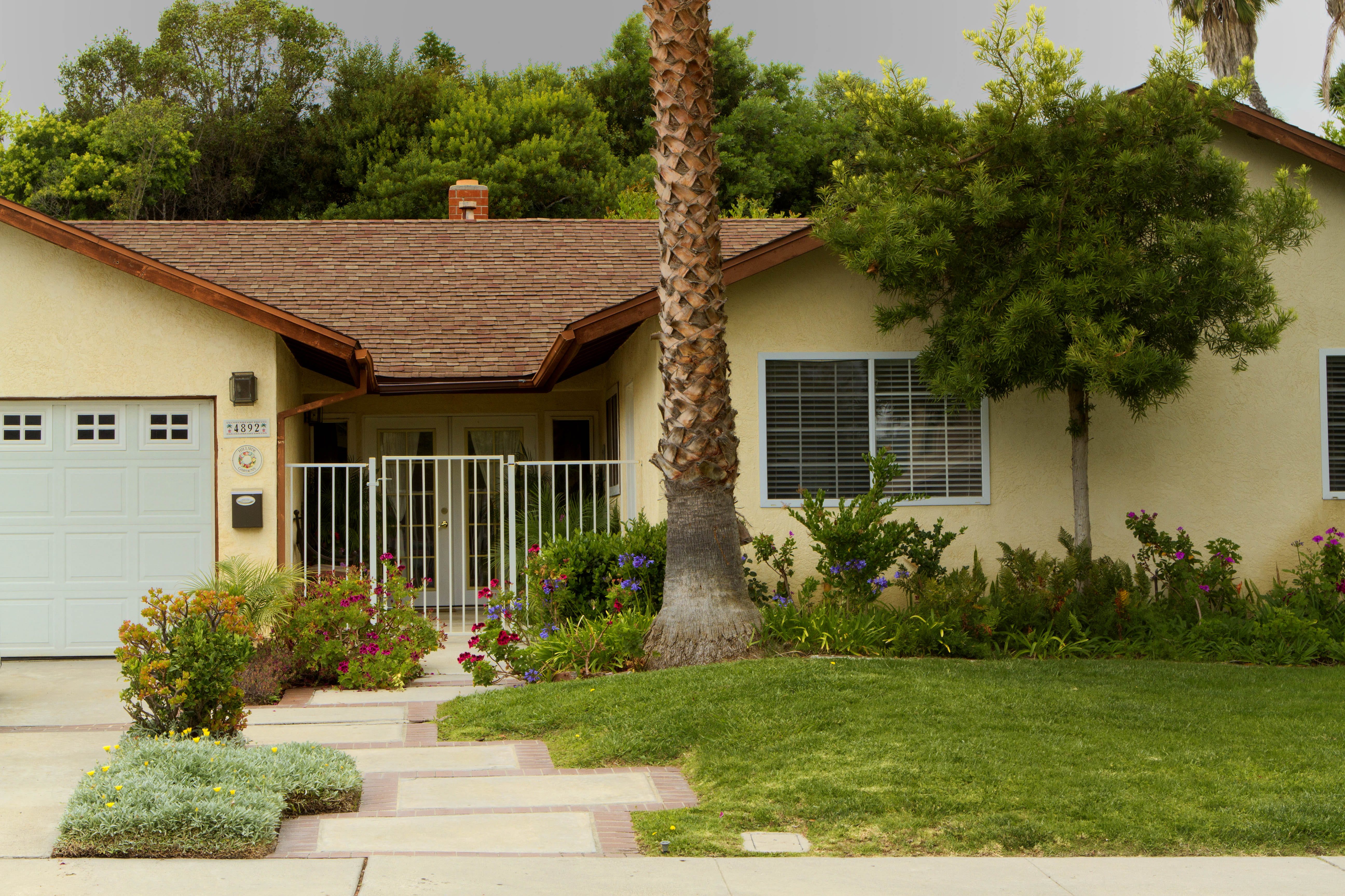 Hillside Garden community photo 1