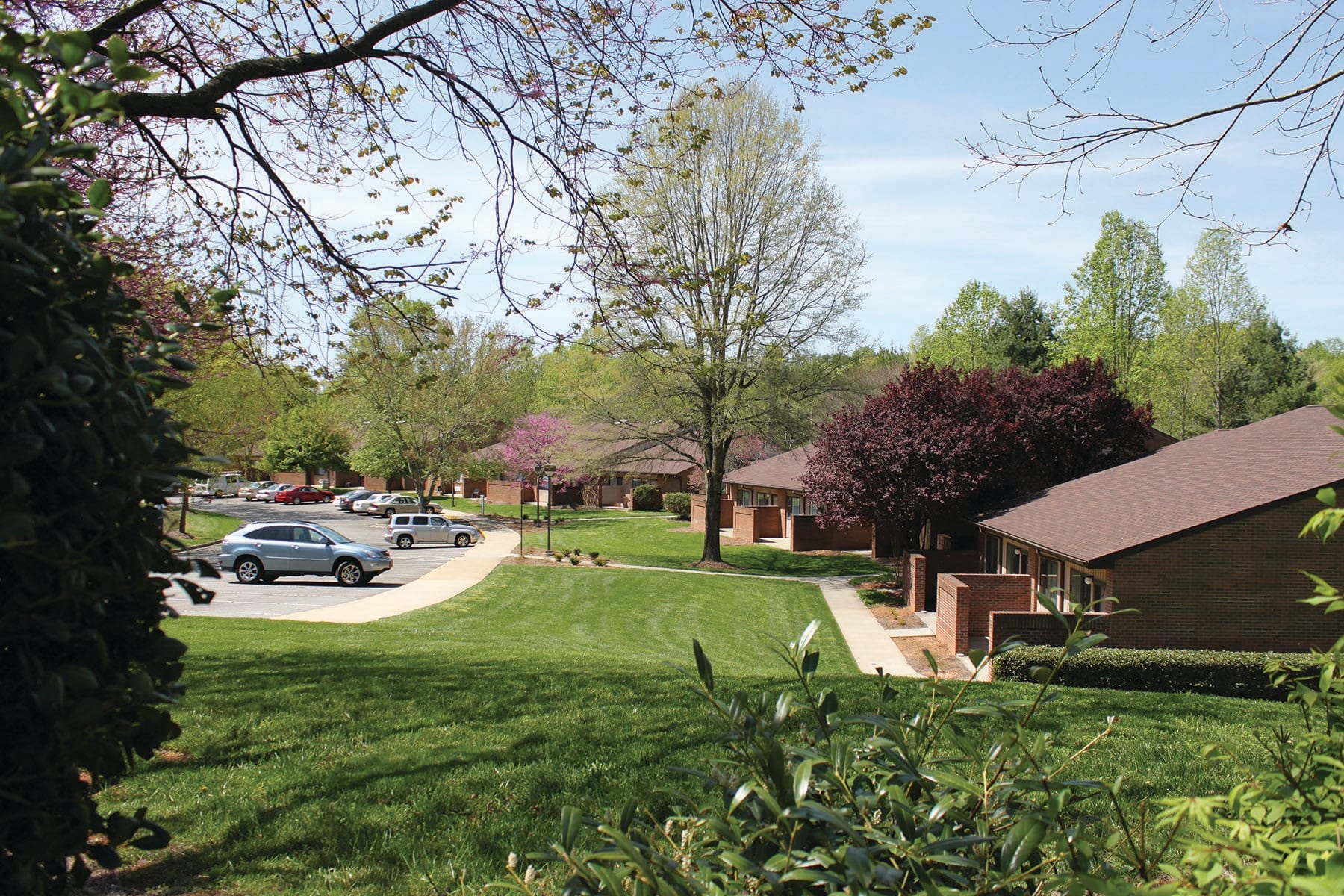 Parkwood Place community photo 1