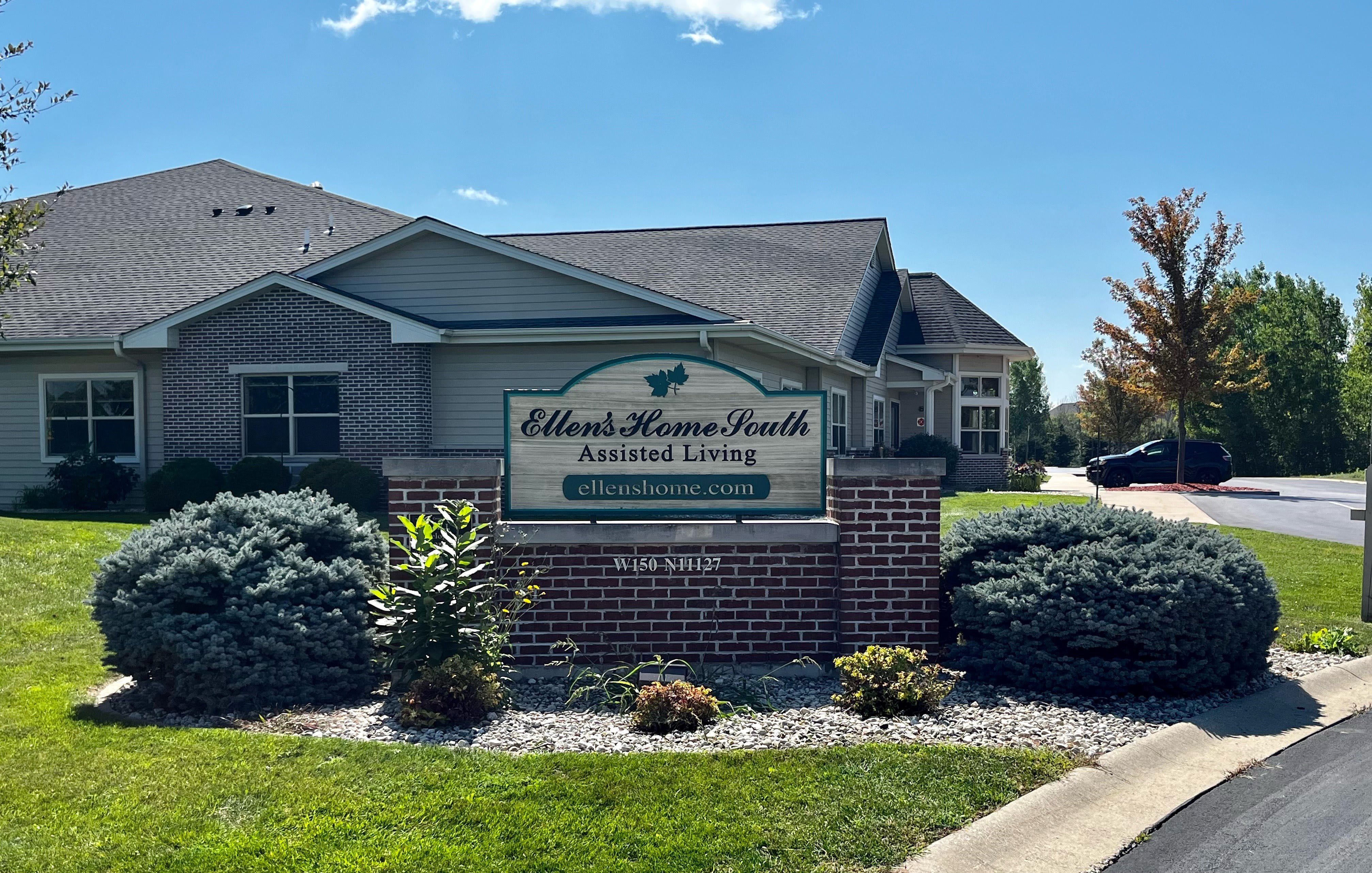 High Point Residence Germantown South community photo 1