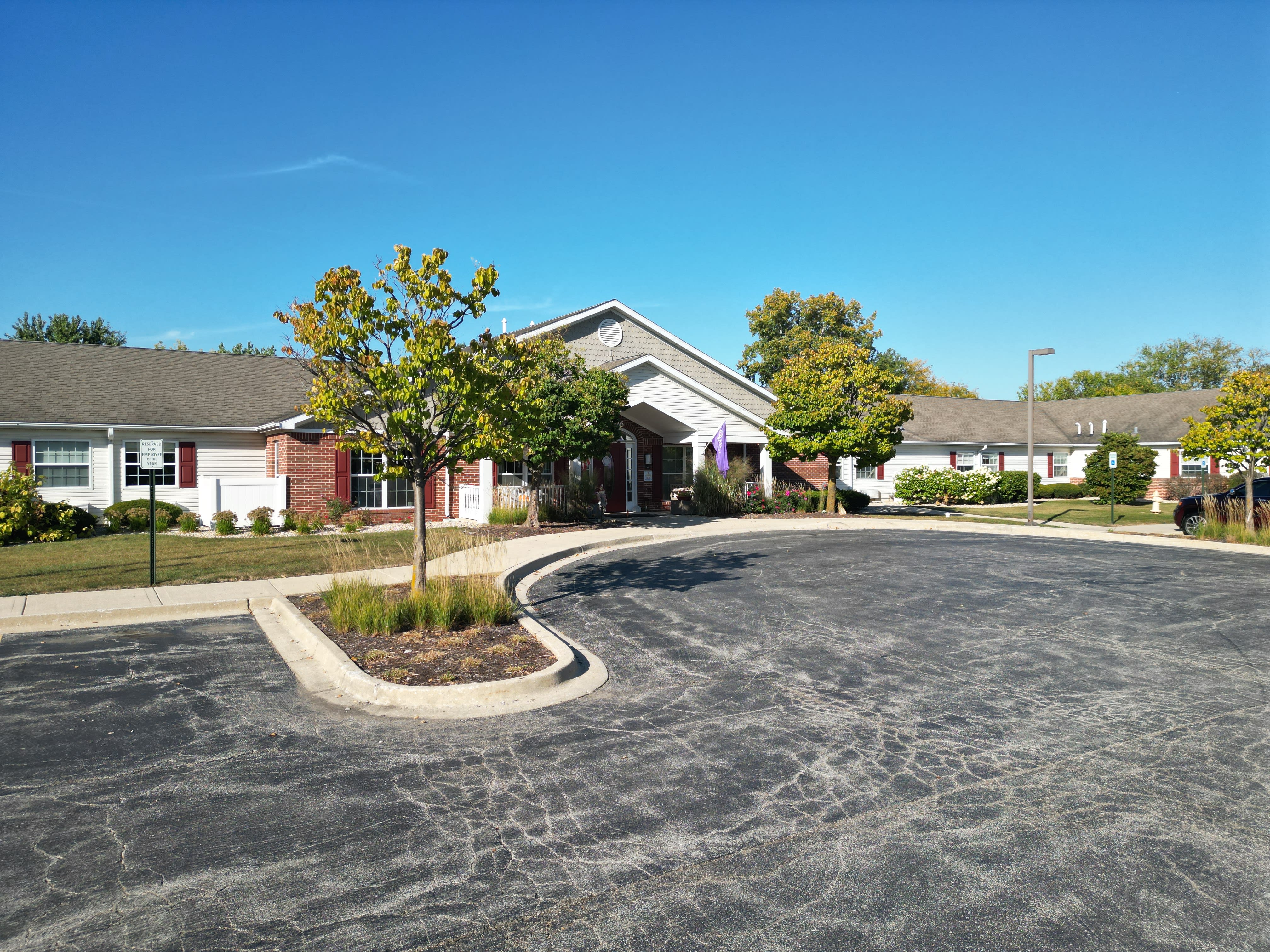 Arden Courts Glen Ellyn, A Memory Care Community community photo 1
