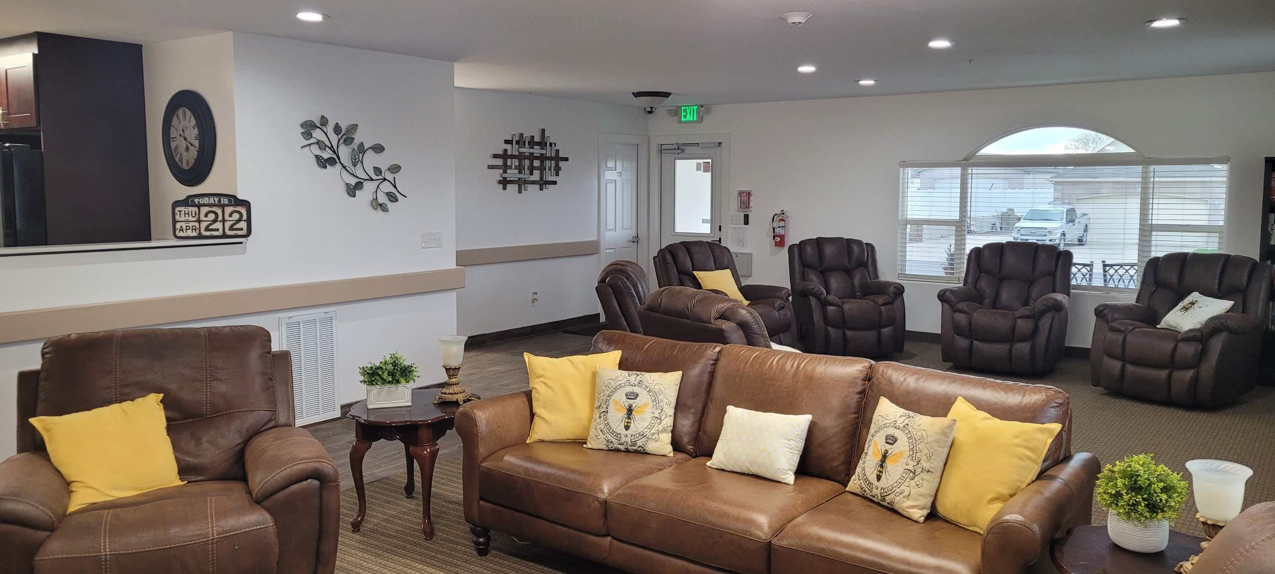 Beehive Homes of Salem community photo 1