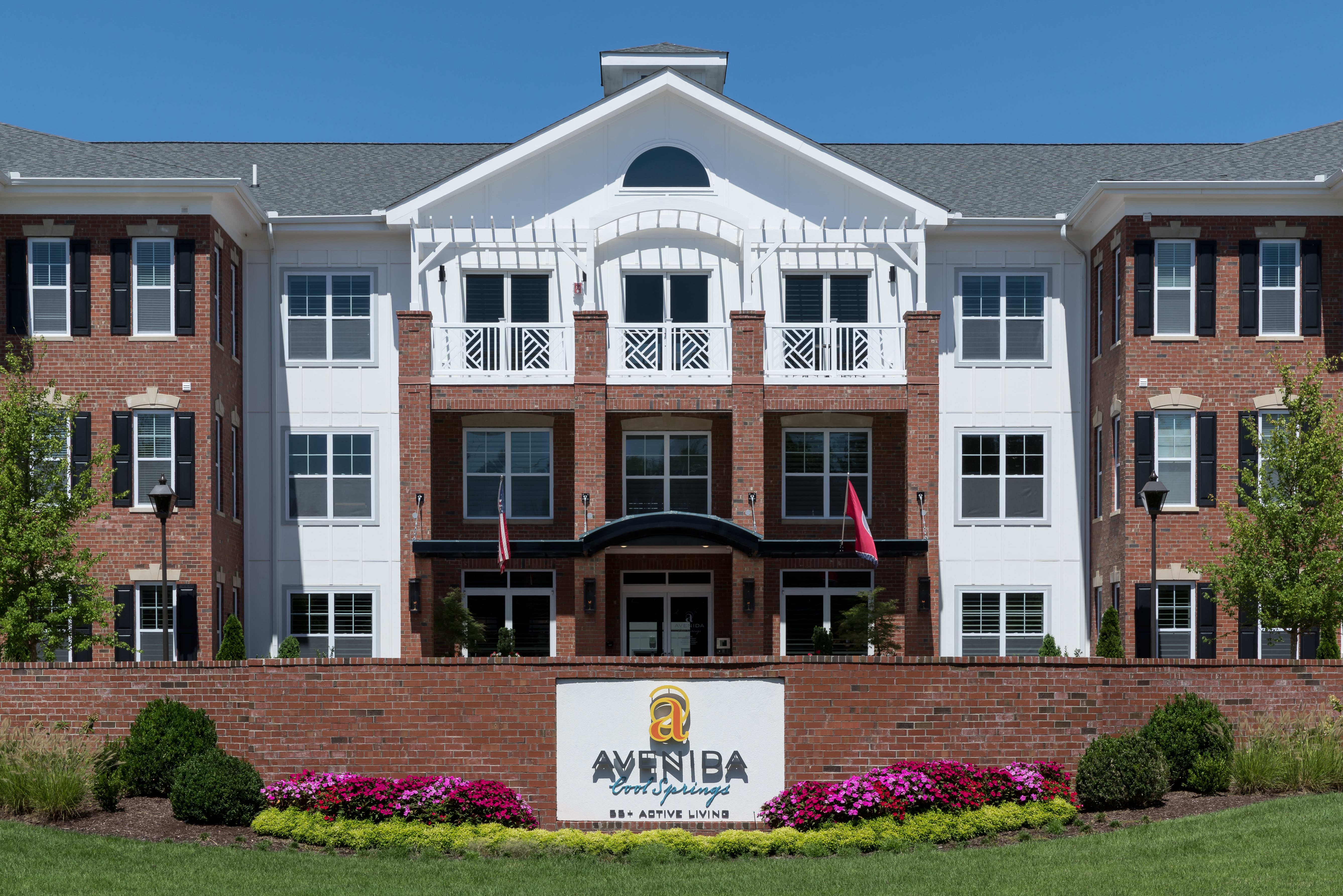 Avenida Cool Springs community photo 1
