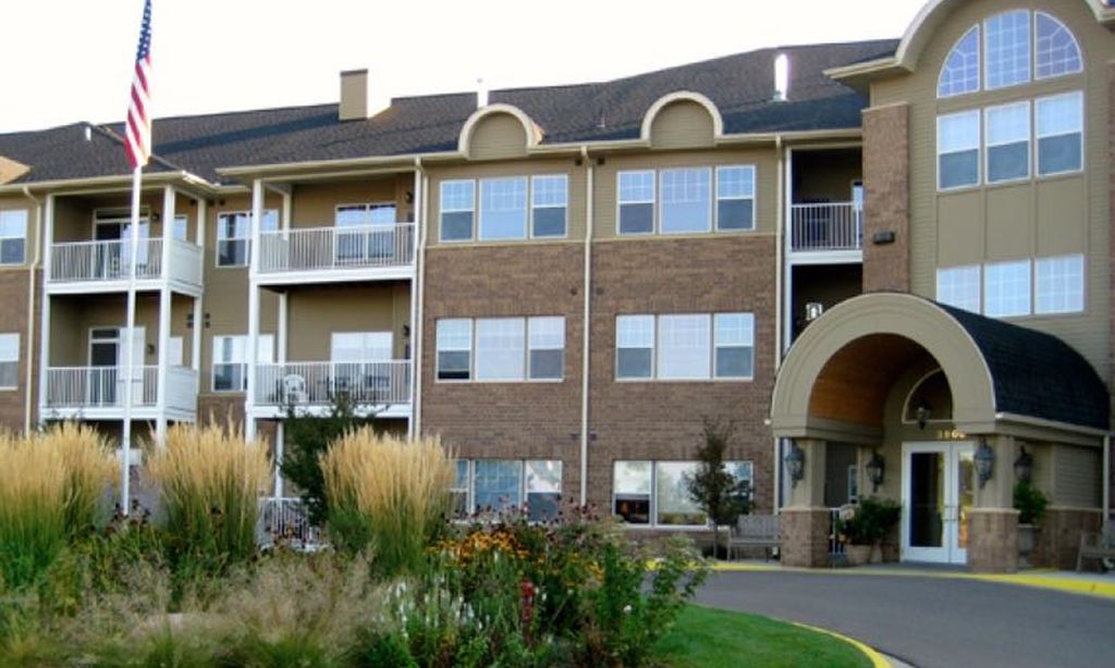 SummerCrest community photo 1