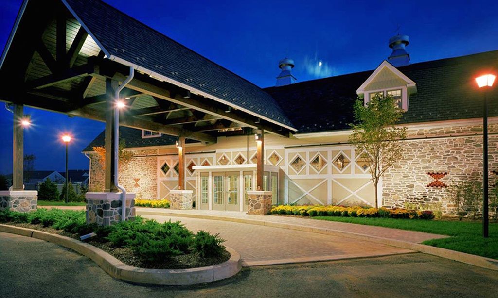Four Seasons at Farmington community photo 1