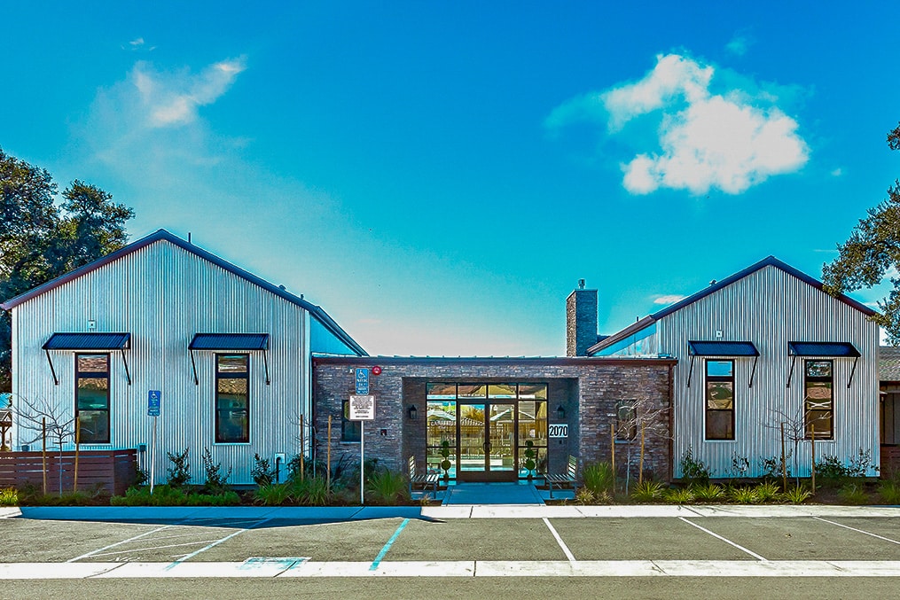 Twin Oaks community photo 3