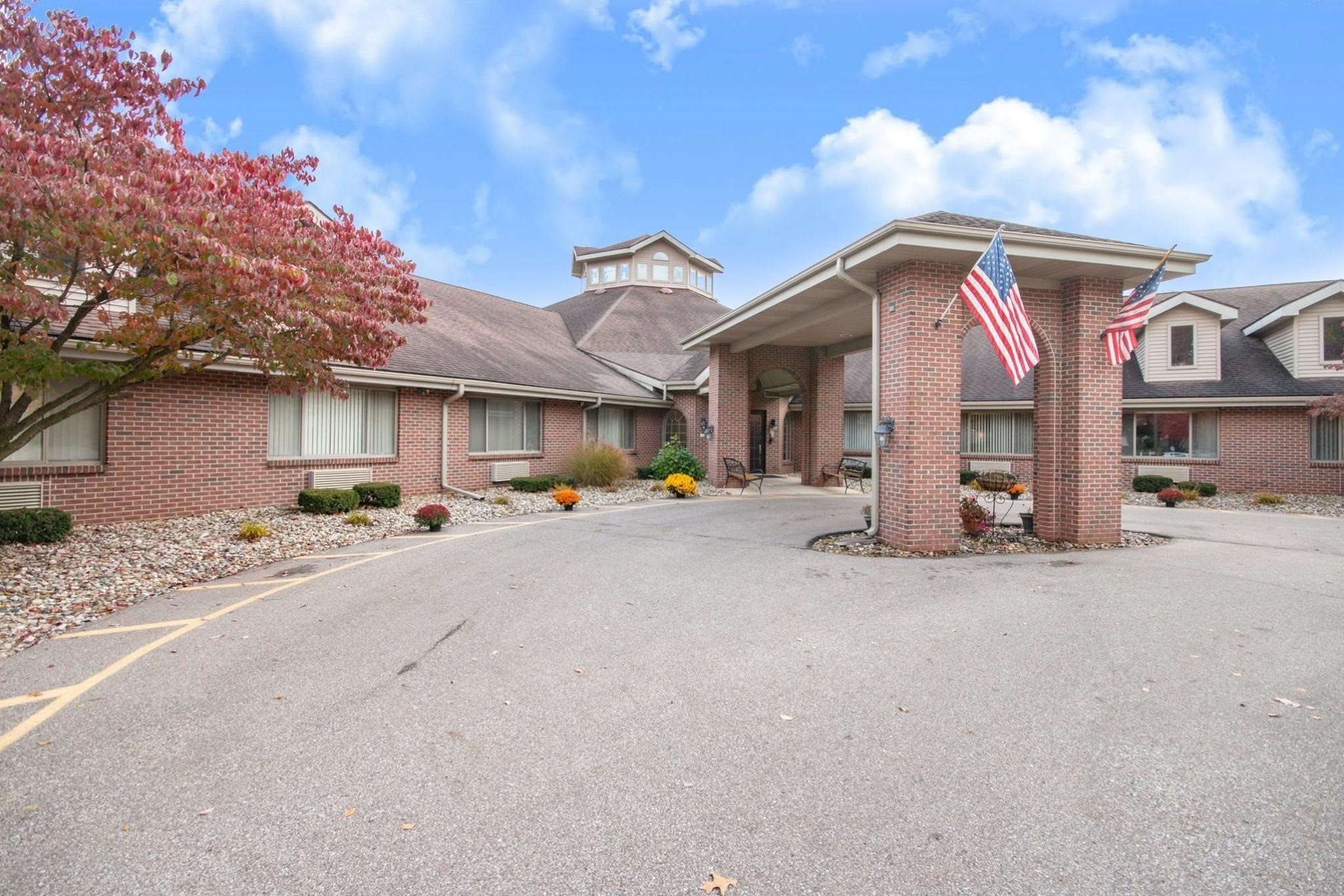 Brentwood at Elkhart Assisted Living community photo 1