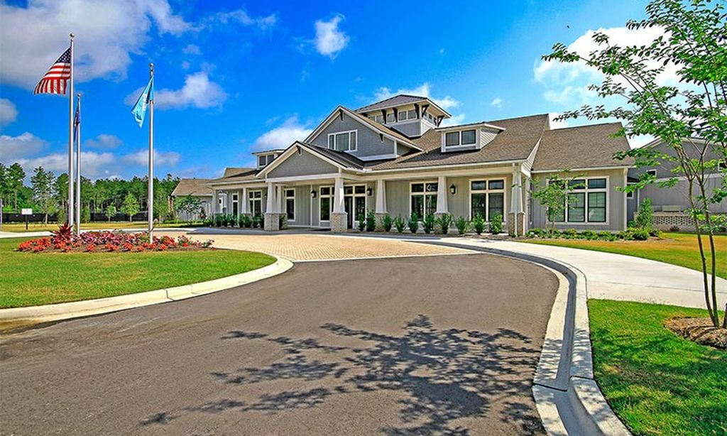 Four Seasons at The Lakes of Cane Bay community photo 1