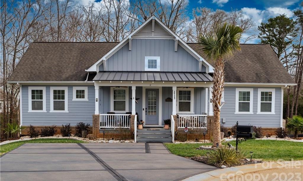 Edgewater The Cottages community photo 1