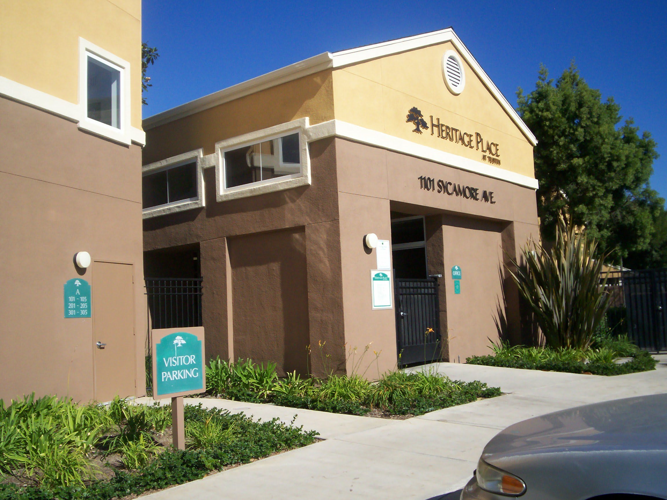 Heritage Place at Tustin community photo 1