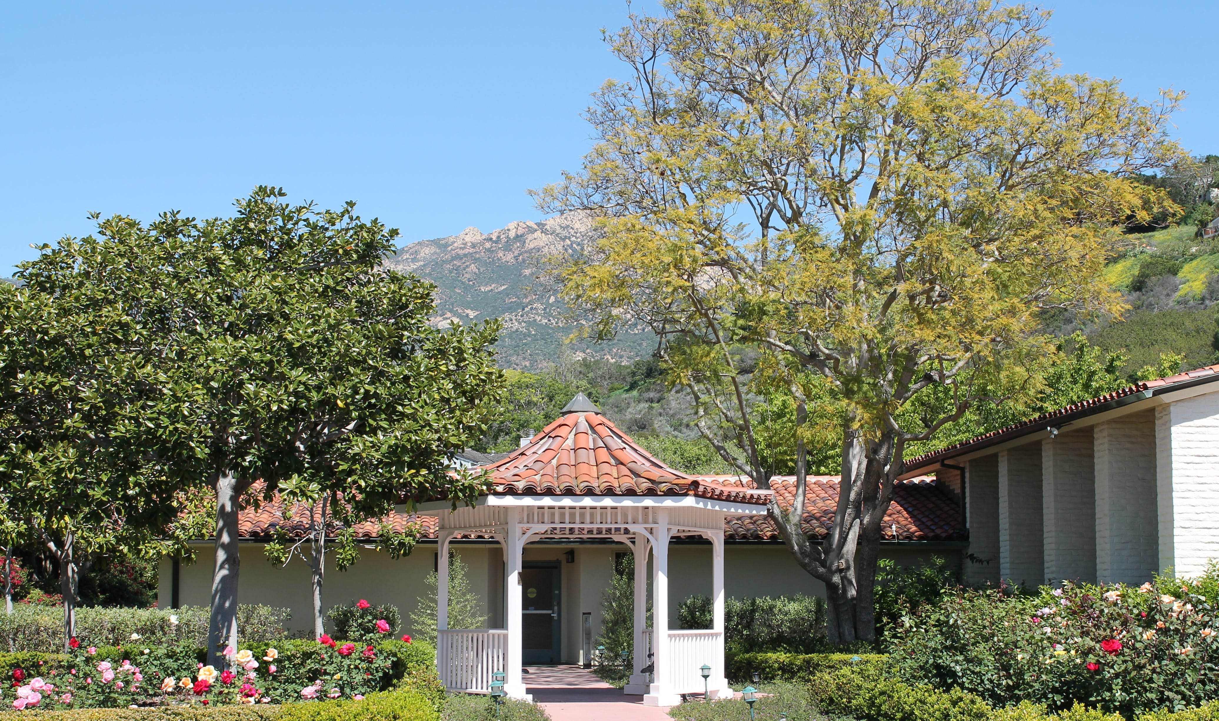 Wood Glen Senior Living community photo 1