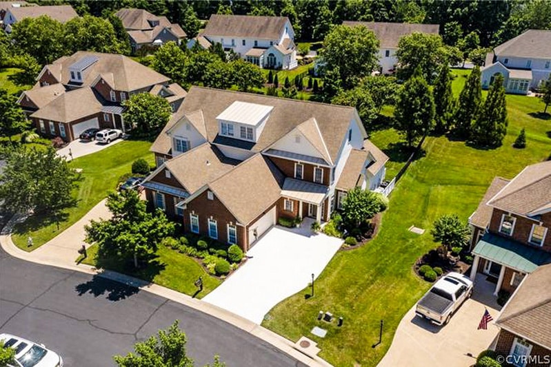 The Manor at Hunton Park community photo 1