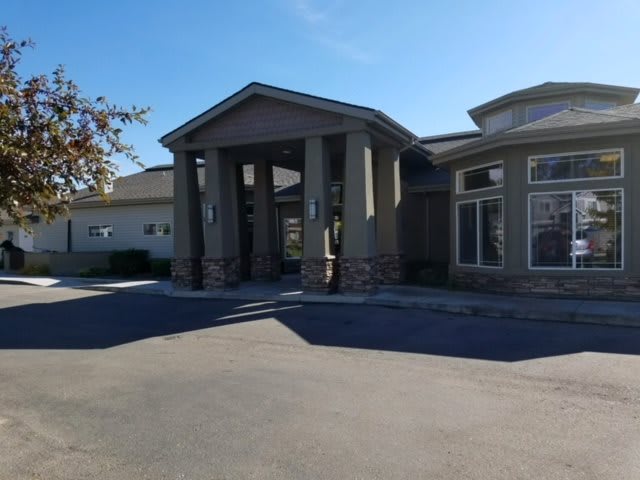 Streamside Assisted Living and Memory Care community photo 1