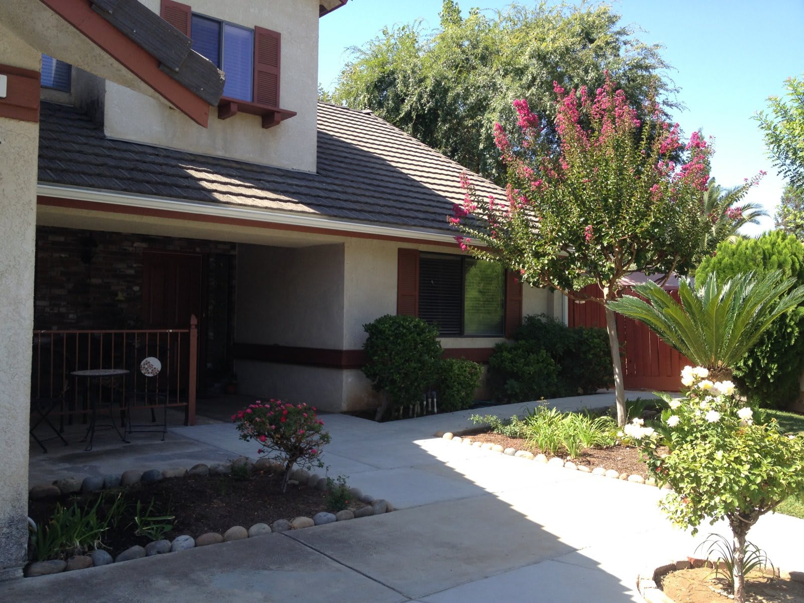 Royal Gardens I community photo 1