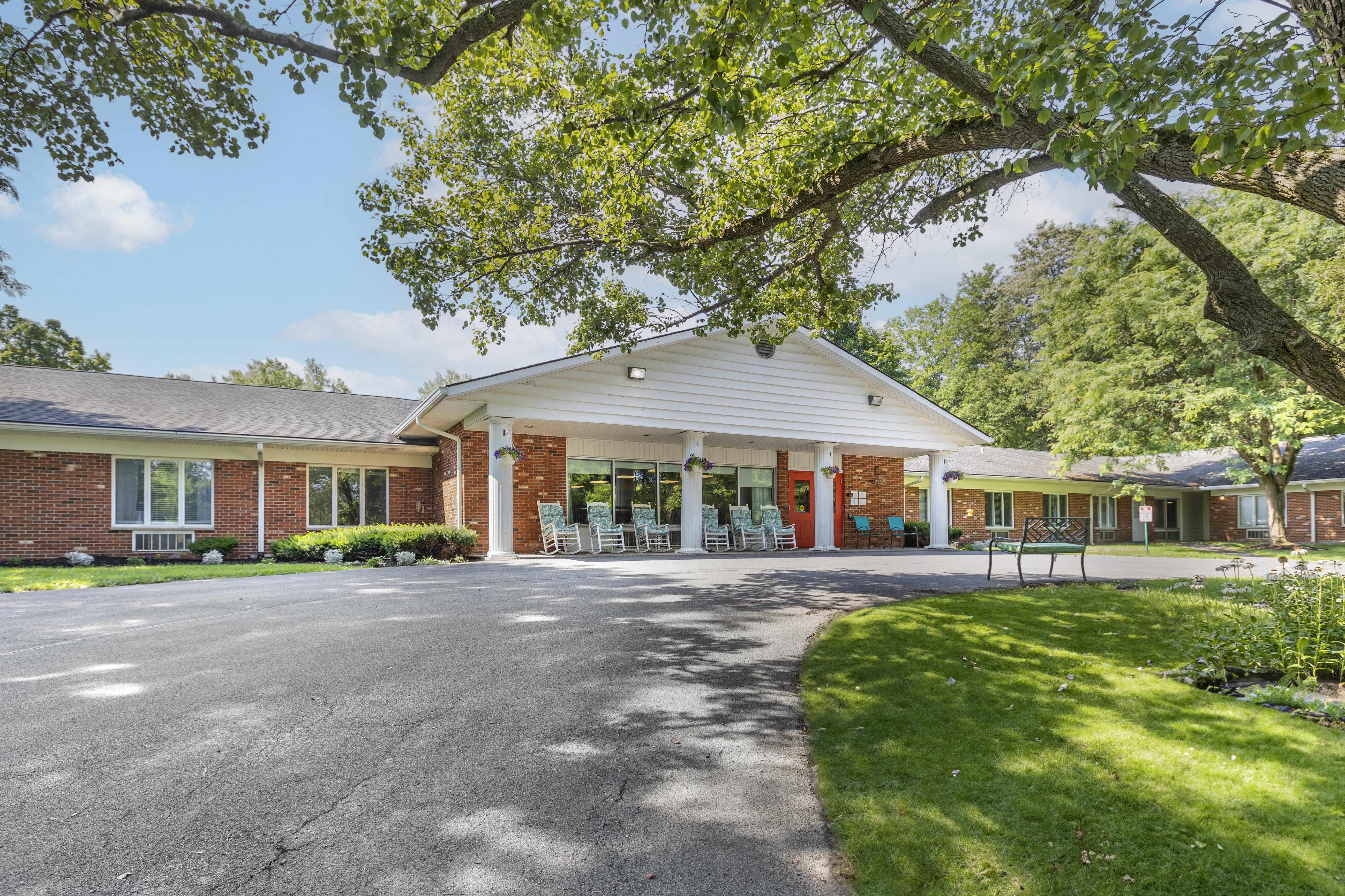 Brookdale Bellevue AL/MC community photo 1
