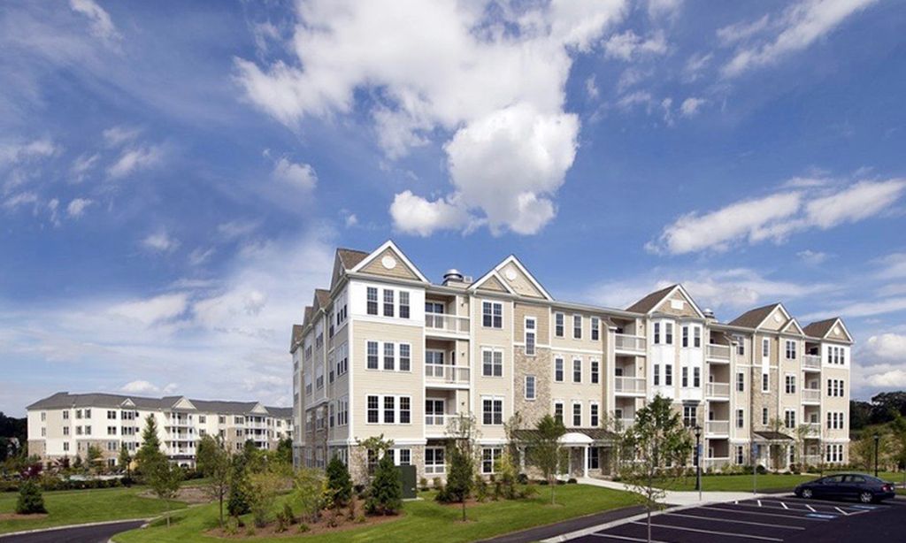 Woodstone Crossing community photo 1