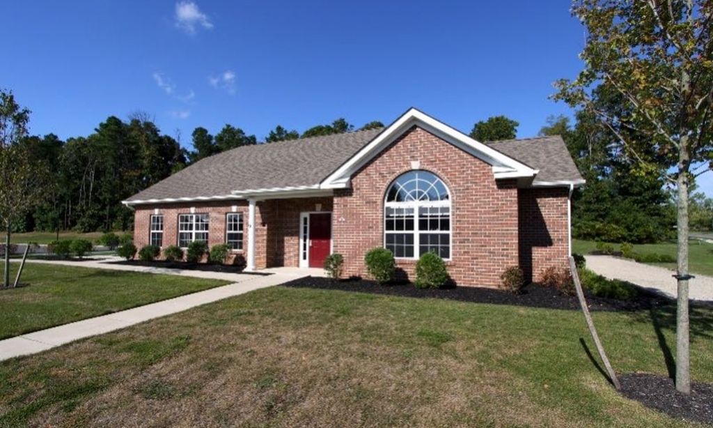 Legacy at Waterford Pines community photo 1
