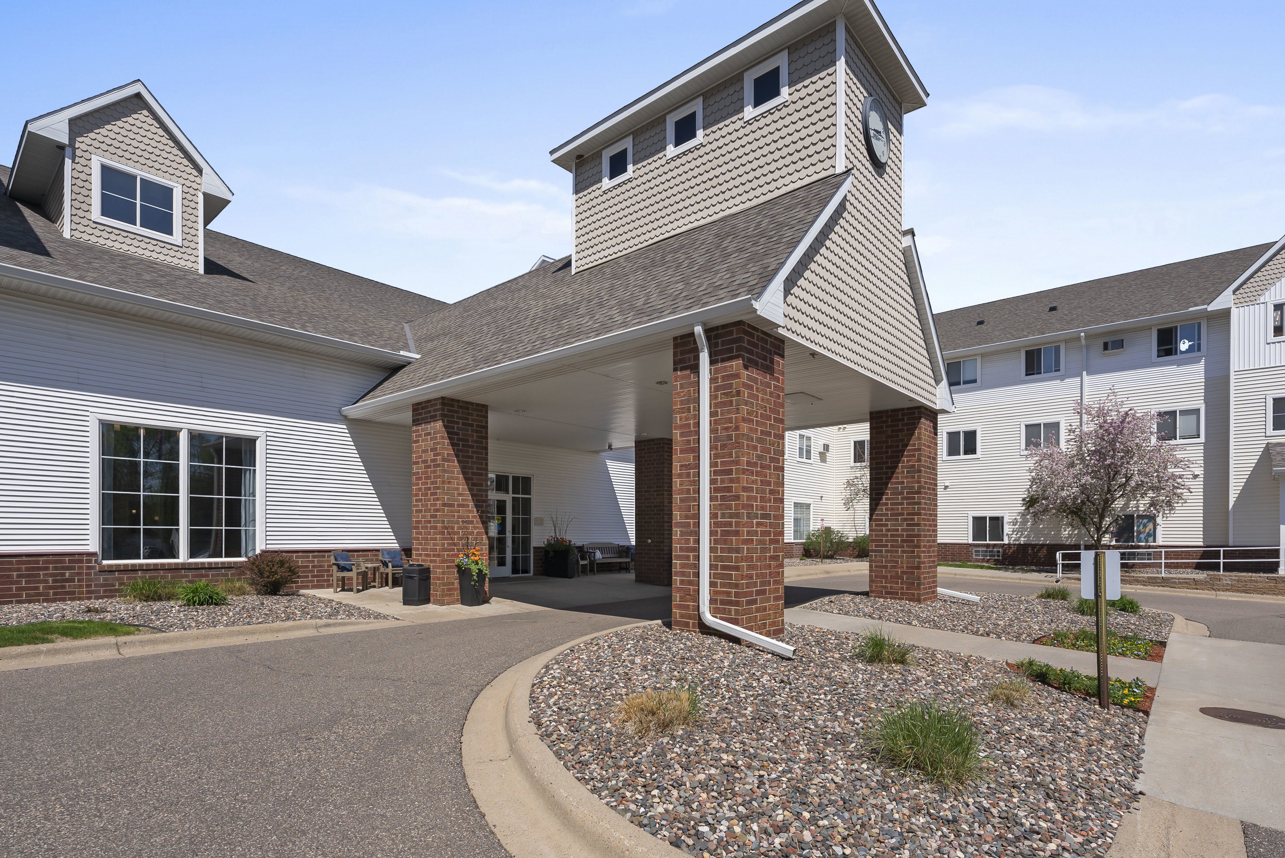Amira Choice Champlin community photo 1